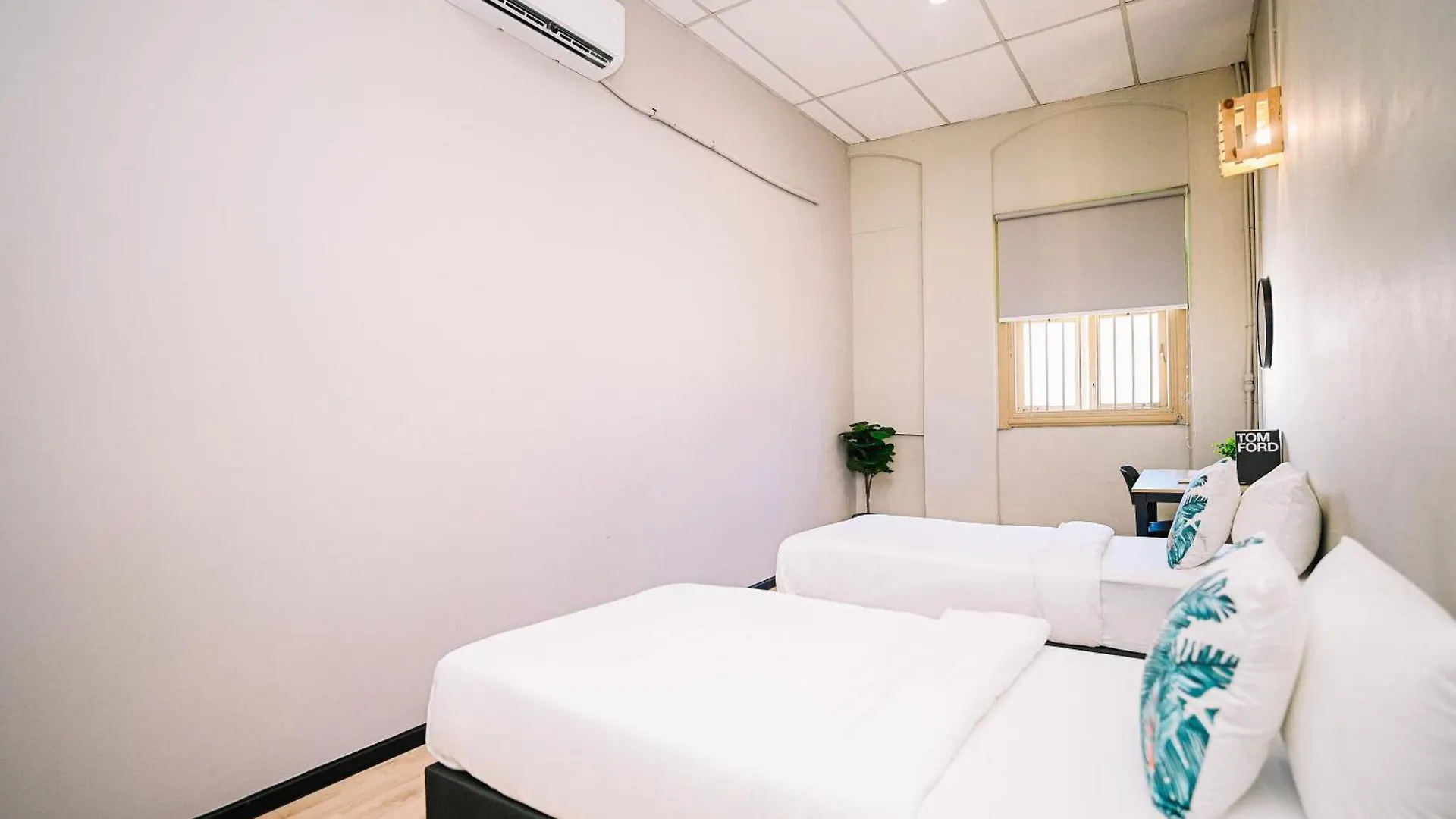 Swing & Pillows - 87 Chulia St, Georgetown Penang 호텔 조지타운