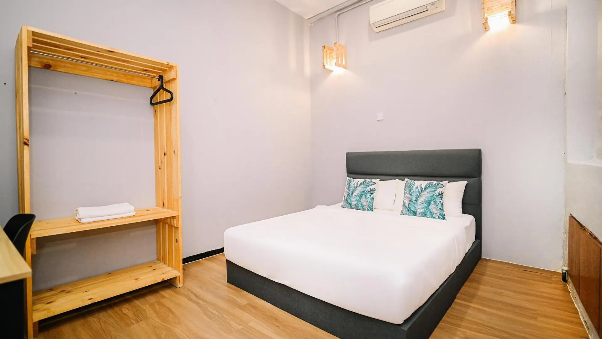 Hotel Swing & Pillows - 87 Muntri, Penang George Town