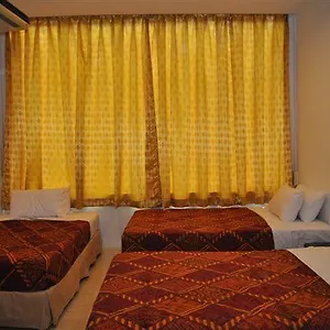 Hotel Old Budget